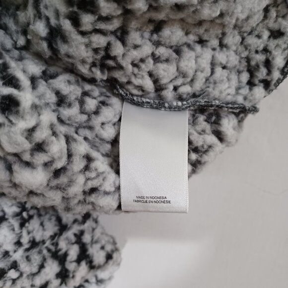 Express Sherpa Jacket Womens White Black XS/TP Fleece Full Zip Mock Neck - Picture 9 of 10